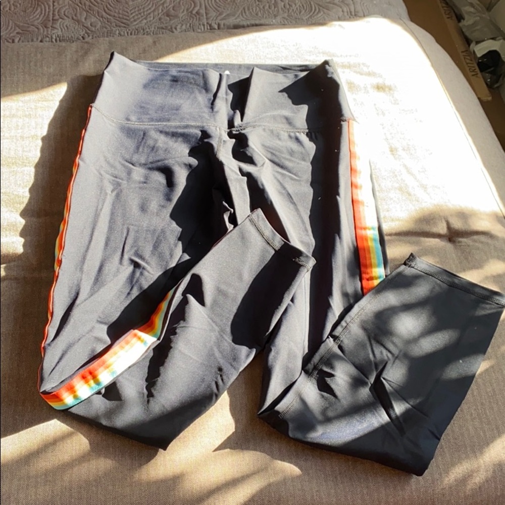 Spiritual Gangster leggings